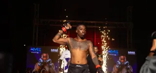 african-mma-league-samo-samo-decroche-sa-victoire-par-k-o