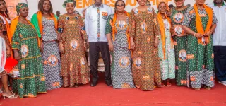 presidentielle-2025-les-femmes-du-rhdp-a-lassaut-du-terrain