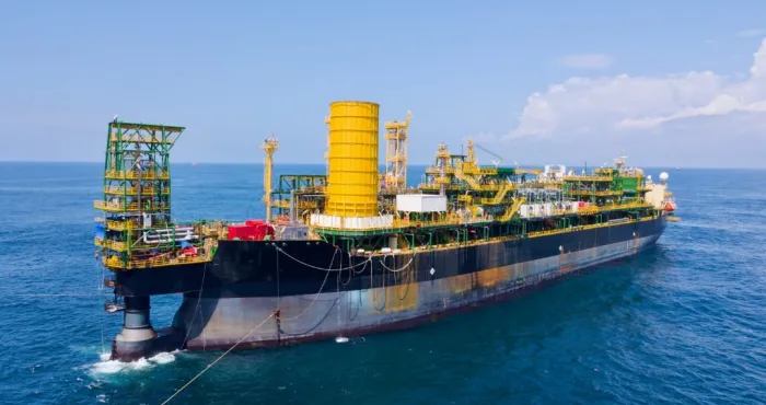 hydrocarbures-petroci-enregistre-un-chiffre-daffaires-record-de-576-milliards-fcfa-en-2024