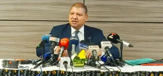 presidentielle-2025-jean-louis-billon-affirme-sa-candidature-et-denonce-limmobilisme-du-pdci-rda