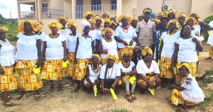 cohabitation-pacifique-a-grand-morie-le-sous-prefet-rend-hommage-a-lassociation-ywo-setcha-pour-la-promotion-du-vivre-ensemble