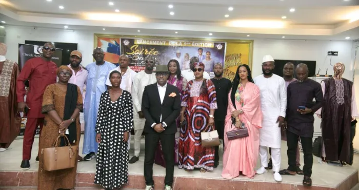 mode-abidjan-abrite-la-1ere-soiree-du-bazin