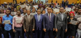 insertion-socio-professionnelle-1000-jeunes-recrutes-pour-le-suivi-du-fasi-desormais-operationnels