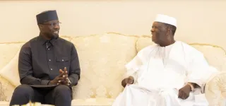 le-chef-de-letat-a-eu-un-entretien-avec-le-premier-ministre-du-senegal-a-abidjan