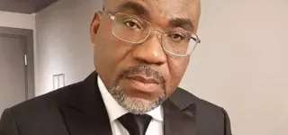apres-linjonction-de-son-president-dhonneur-la-fidhop-recadre-dr-boga-sako-gervais