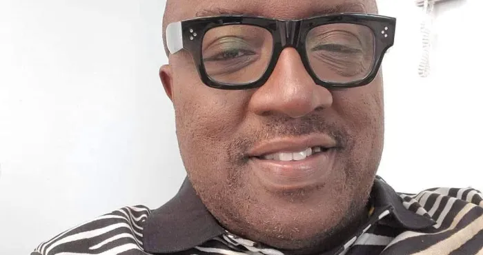 deces-deric-didia-life-tv-pleure-roro-la-mega-star