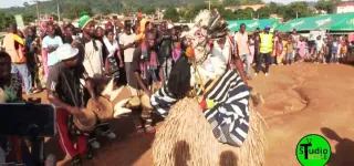 perennisation-des-us-et-coutumes-quand-le-feca-rend-hommage-au-peuple-dan