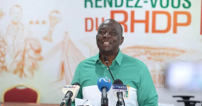 face-aux-marches-annoncees-le-rhdp-nous-naccepterons-pas-la-chienlit
