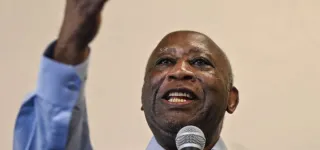 parrainage-citoyen-davant-les-elections-laurent-gbagbo-met-ses-soldats-en-mission