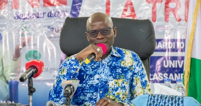 echanges-francs-entre-les-autorites-et-les-etudiants-de-bouake-vers-une-universite-ivoirienne-plus-performante