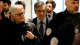 france lancien premier ministre francois fillon condamne a quatre ans de prison avec sursis dans laffaire des emplois fictifs
