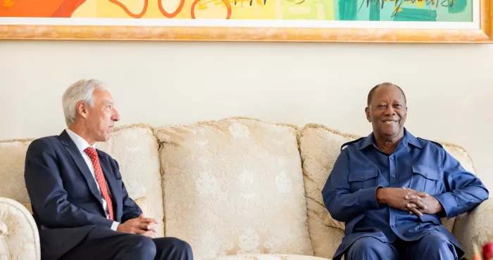 le-chef-de-letat-a-echange-avec-le-representant-special-de-lunion-europeenne-pour-la-region-du-sahel