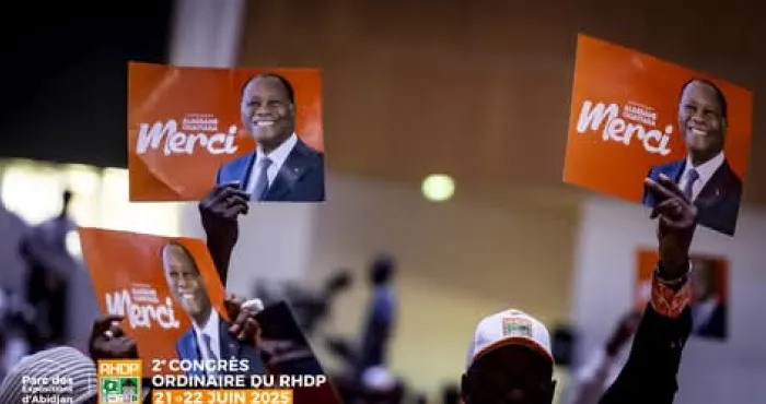2e-congres-ordinaire-du-rhdp-les-militants-plebiscitent-alassane-ouattara