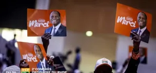 2e-congres-ordinaire-du-rhdp-les-militants-plebiscitent-alassane-ouattara