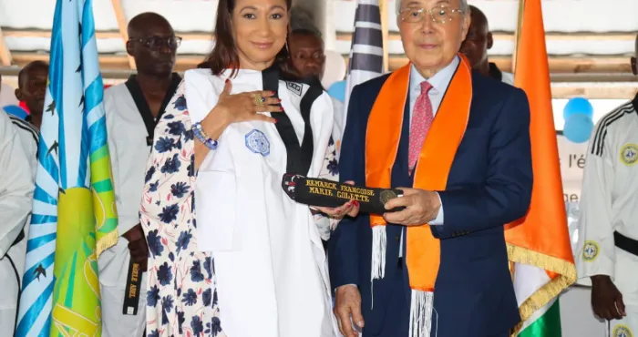 la-ministre-francoise-remarck-desormais-detentrice-dune-ceinture-noire-6e-dan-de-taekwondo
