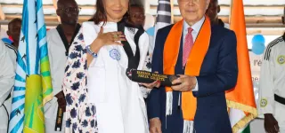 la-ministre-francoise-remarck-desormais-detentrice-dune-ceinture-noire-6e-dan-de-taekwondo