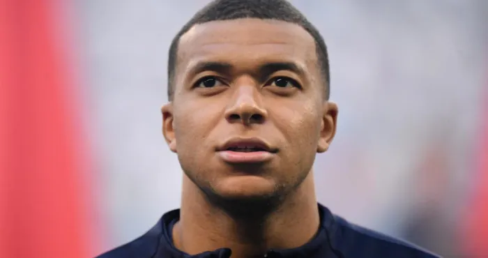 mbappe-porte-plainte-contre-le-psg-pour-harcelement-moral