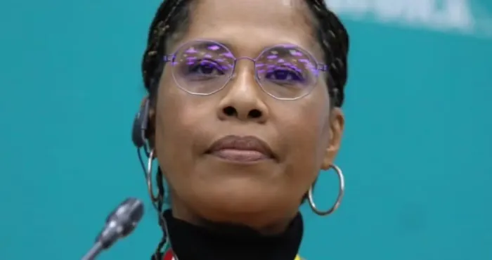 nathalie-yamb-declaree-indesirable-dans-lunion-europeenne-bruxelles-frappe-fort-contre-les-reseaux-dinfluence-pro-russes