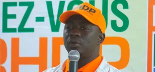 mobilisation-des-jeunes-au-congres-du-rhdp-kone-mamadou-pdt-uj-rhdp-aux-coordonnateurs-ce-congres-nest-pas-une-fin-en-soi