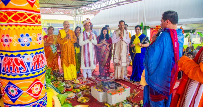 brassage-culturelle-la-communaute-indienne-en-cote-divoire-rassemblee-autour-du-rath-yatra