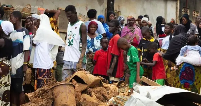 abobo-sous-les-larmes-quand-la-pluie-devient-un-piege-mortel-quatre-enfants-ensevelis