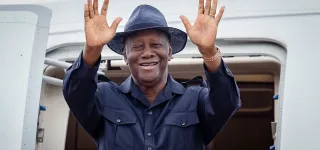 presidence-le-president-alassane-ouattara-sest-envole-pour-un-sejour-en-france