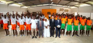 service-civique-de-bimbresso-la-chine-investit-dans-le-sport-pour-soutenir-la-jeunesse-ivoirienne