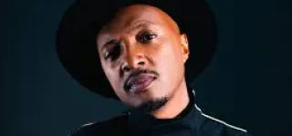 soprano-annonce-lannulation-de-son-concert-au-velodrome-de-marseille