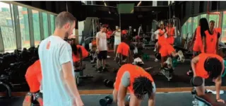 afrobasket-feminin-cote-divoire-2025-ca-bosse-dur-chez-les-elephantes