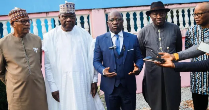 presidentielle-2025-ble-goude-expose-ses-craintes-a-boni-yayi-et-jonathan-goodluck