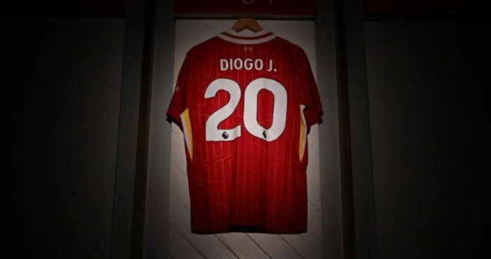 football-liverpool-retire-le-numero-20-en-hommage-a-diogo-jota