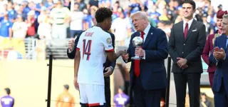 mondial-des-clubs-desire-doue-elu-meilleur-jeune-joueur-du-tournoi