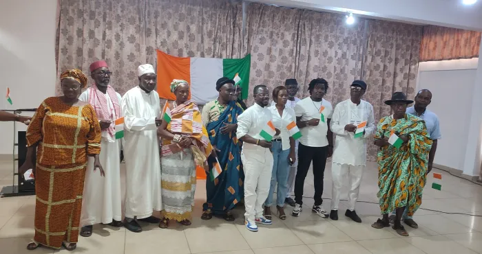 des-artistes-ivoiriens-au-front-un-hymne-pour-la-paix-avant-les-urnes