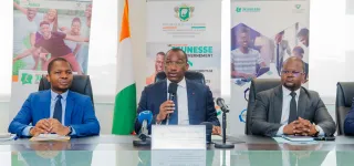 foire-nationale-de-lemploi-et-du-recrutement-plus-de-62-000-offres-a-saisir-pour-les-jeunes