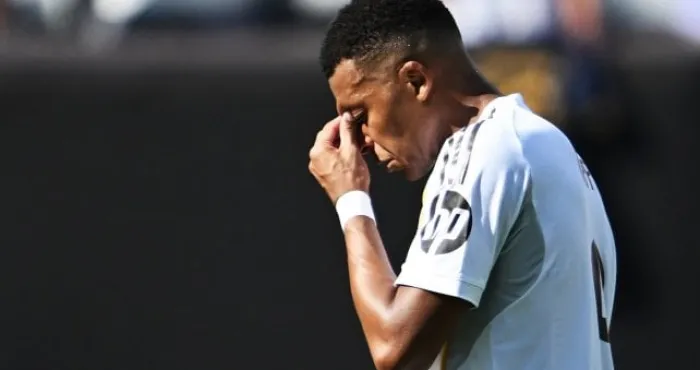 equipe-de-france-le-parquet-de-paris-ouvre-une-enquete-apres-un-don-de-kylian-mbappe-a-des-crs