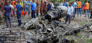 bangladesh-au-moins-20-morts-dans-le-crash-dun-avion-de-larmee-sur-une-ecole