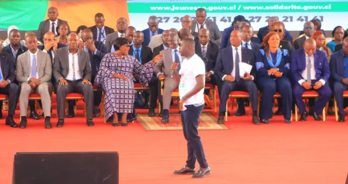 promotion-de-la-paix-le-gouvernement-met-en-mission-plus-de-6000-jeunes