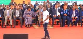 promotion-de-la-paix-le-gouvernement-met-en-mission-plus-de-6000-jeunes