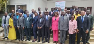 contrefacon-le-cnlc-muscle-le-terrain-avec-les-directeurs-regionaux-du-commerce