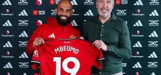 le-footballeur-camerounais-bryan-mbeumo-signe-a-manchester-united-et-devient-le-footballeur-africain-le-plus-cher-de-lhistoire
