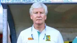 le cameroun annonce la demission de son selectionneur marc brys le coach belge dement