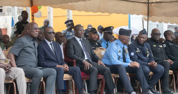 bouake-le-maire-amadou-kone-lance-loperation-vacances-securisees