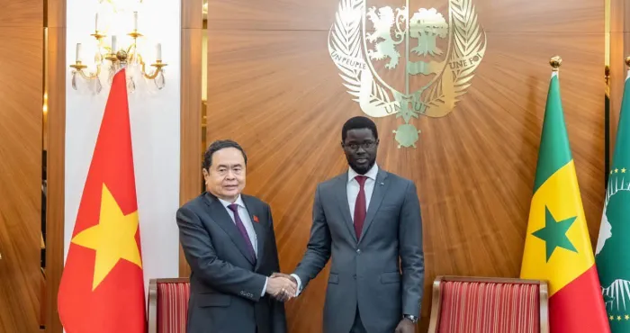 le-senegal-et-le-vietnam-scellent-leur-amitie