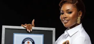 record-guinness-mylene-amon-entre-dans-lhistoire-en-art-portrait