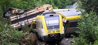 allemagne-au-moins-trois-morts-et-de-nombreux-blesses-suite-a-un-deraillement-de-train