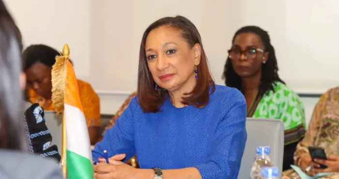 francoise-remarck-en-direct-avec-les-internautes-ce-jeudi-tout-savoir-sur-son-departement-de-culture-et-la-francophonie