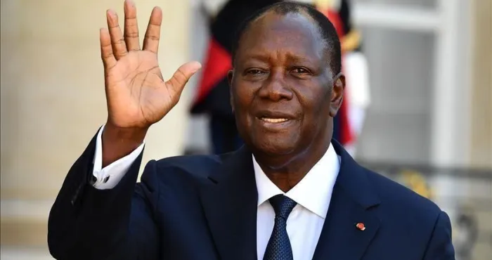 alassane-ouattara-je-suis-candidat-parce-que-la-constitution-de-notre-pays-mautorise-a-faire-un-autre-mandat