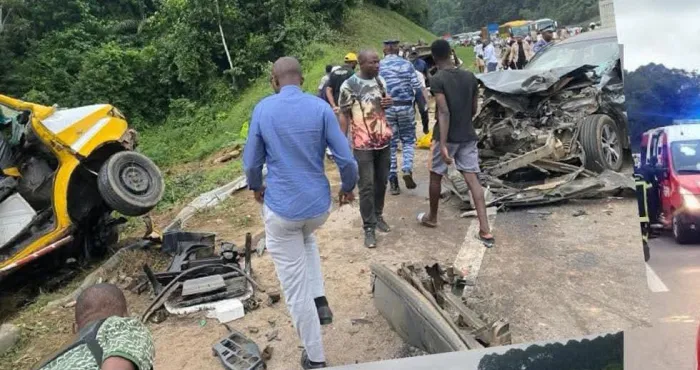 yopougon-gesco-lautoroute-du-nord-frappee-par-un-terrible-carambolage-26-blesses-dont-7-graves
