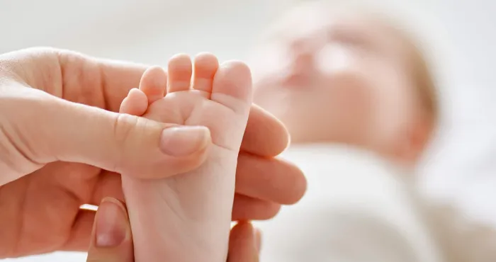 etats-unis-naissance-du-plus-vieux-bebe-au-monde