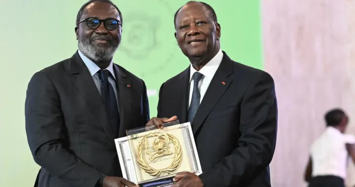 prix-national-dexcellence-alain-kouadio-rafle-la-categorie-champion-national